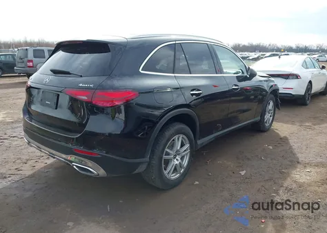 2025 Mercedes-Benz Glc 300 4Matic Suv z USA, uszkodzony, nr VIN W1NKM4HB7SU077401